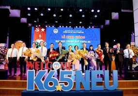 Bảo Việt dành hơn 8 tỷ đồng cho Quỹ học bổng “Bảo Việt - Niềm tin thắp sáng tương lai”